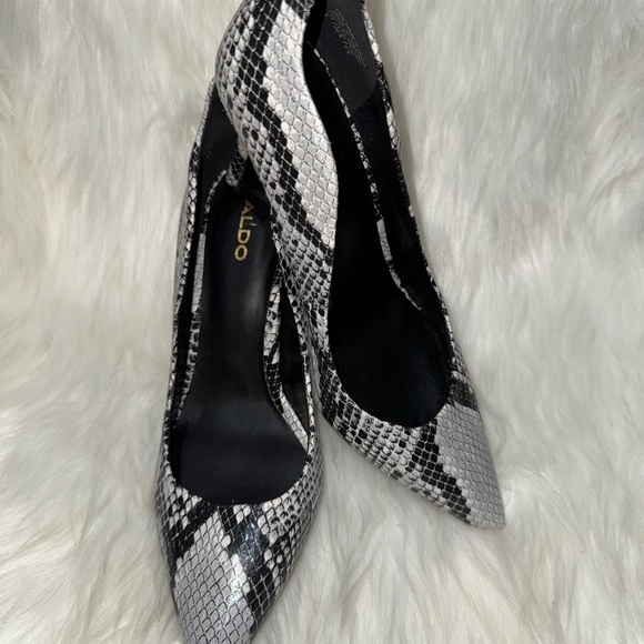 Aldo Black and White Snakeskin Heels - Picture 8 of 9